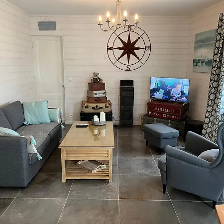 بيت ضيافة Vintage Voyage *